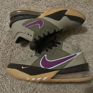 Nike LeBron 18 Low x atmos Viotech, Size 9